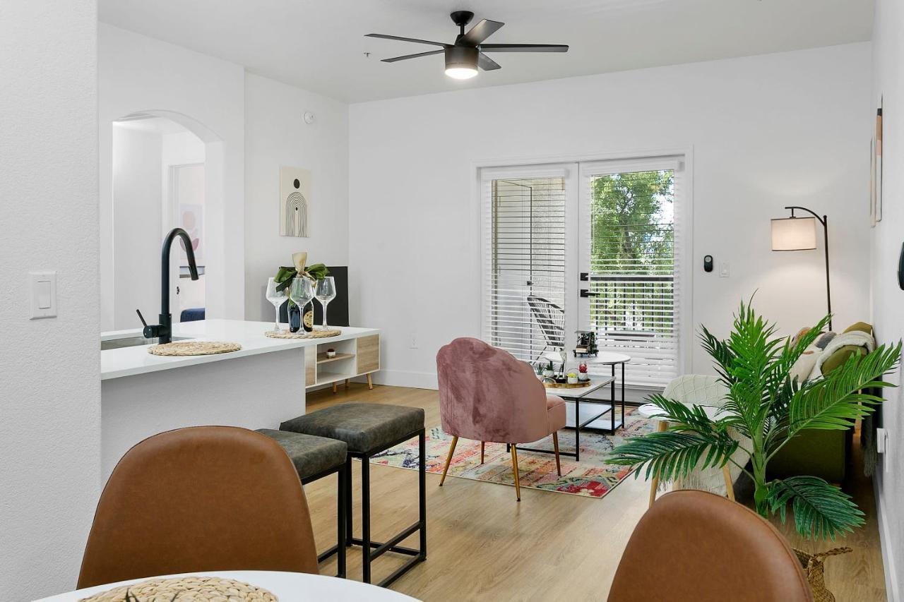 Cozysuites Glendale By The Stadium With Pool 06 Extérieur photo